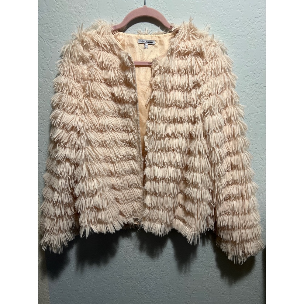 FASHION NOVA Blush Faux Fur Blazer